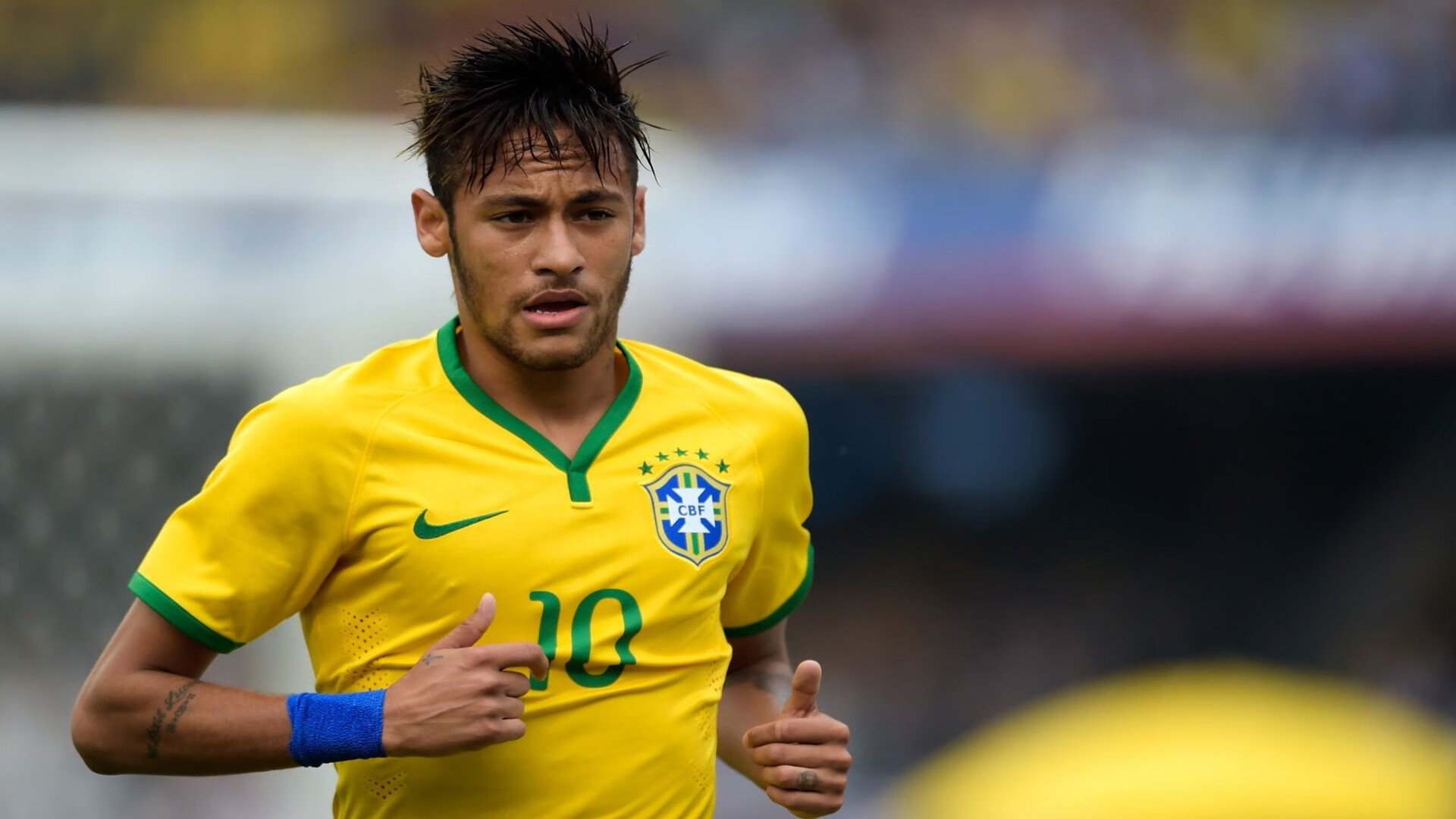 开云注册-足球场地智能管理系统实现全境监控，保障安全高效，足球场地设施